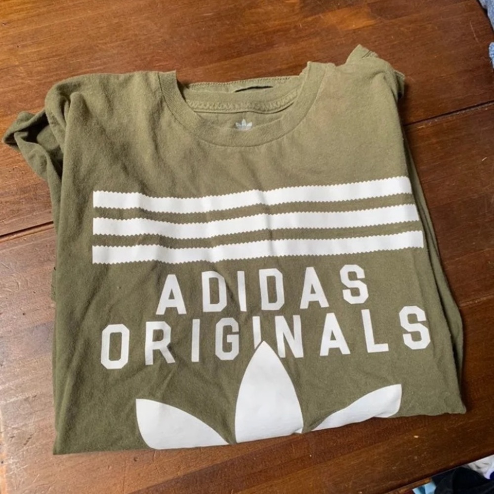 Men’s Adidas T shirt